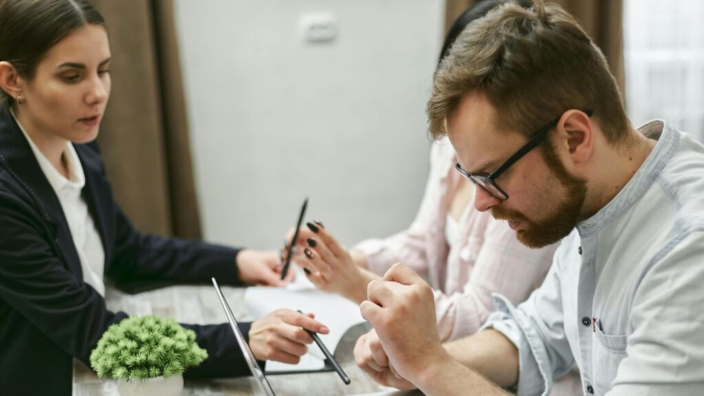 Real people sharing good and bad reviews about Relaxium Sleep.